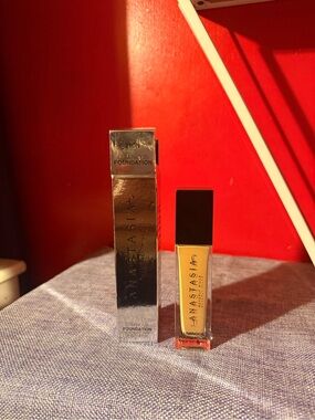 Anastasia Beverly Hills Luminous Foundation - Yellow Beige
